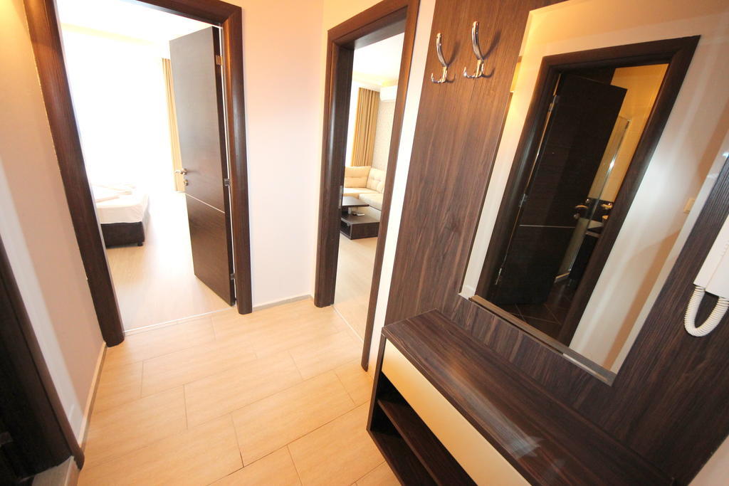 Menada Harmony Suites Apartment Pantai Sunny Ruang foto